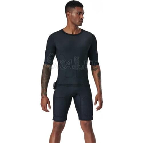 2021 EMS Training Suit Wireless Fitness Training Muscle Sculpting Fitness Machines Muscle Building Fitness Suit