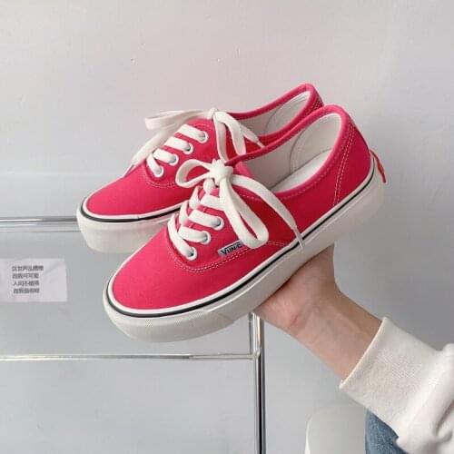 Hot Selling Canvas Shoes Women 2021 New Womens Classic Street Clapper Shoes Fashion Casual Flat Womens Shoes