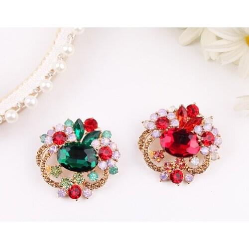 LUBOV Green Red Main Stone Crystal Corsage Brooch Pins Colorful Rhinestone Inlaid Gold Color Metal Brooches Pin Costume Jewelry
