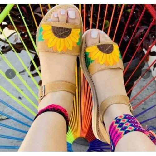 2021 Summer Sell Fashion Rose Embroidery Platform Comfortable Slippersshoes for Women Sandals 1kb142