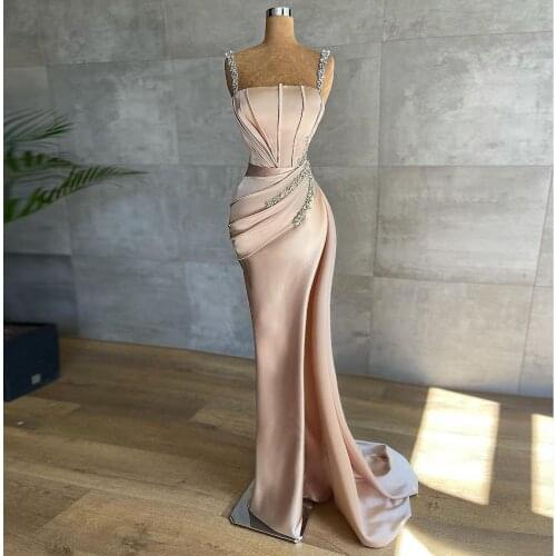 Light Pink Elegant Exquisite Evening Dress Spaghetti Strap Sleeveless Crystals Floor Length With Train Prom Dress Plus Size