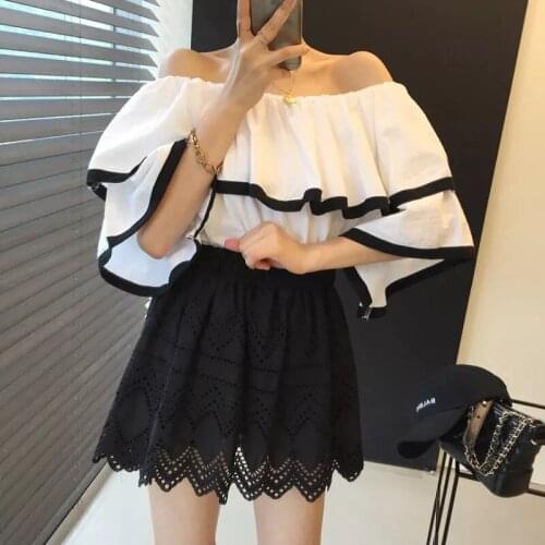 Shirt Collar with Ruffles