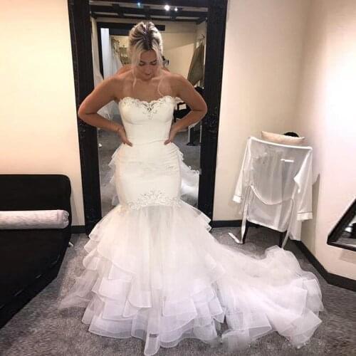 Vintage Sweetheart Ruffles Tiered Bottom Mermaid Wedding Dresses Appliques with Bead Chapel Wedding Gown Plus Size Bridal Dress