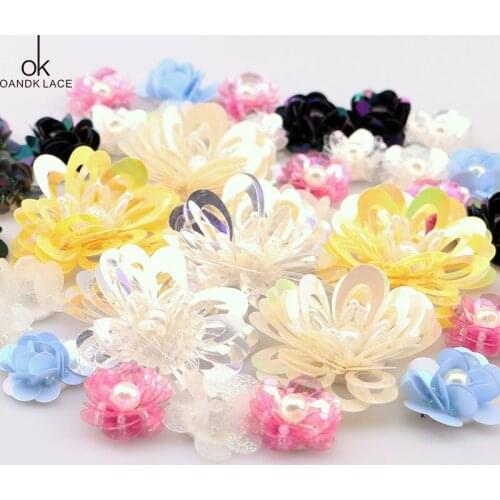 1PCS 3D Handmade beaded Patches Flower Sew on crystal patch for clothing Rhinestone beading Applique cute patch RP82