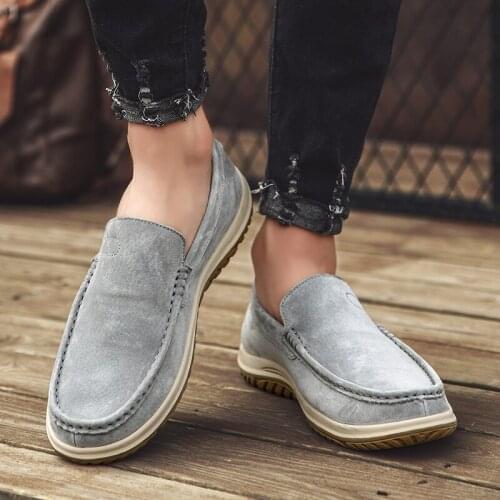 Fashion Sneakers Men Shoes Comfortable and breathable Soft Leather Mens Casual Shoes Flat Male Footwear Classic Shoe