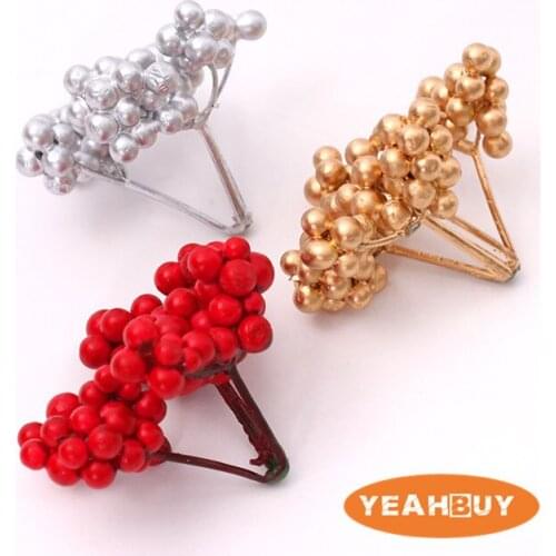 100pcs 3 Branches Christmas Berry Accessories Xmas Garland Wreath Decorations Artificial Flower For Holiday Gifts Free Shipping