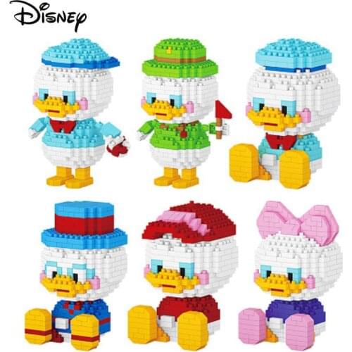 Disney Building Blocks Toys Donald Duck Daisy Family Cartoon DIY 3D Model Action Figure Education Anti-stress Kids Children Gift