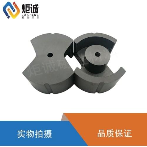 Magnetic Core PM62 Supporting Skeleton Manganese Zinc Ferrite High Power High Frequency Transformer PC40