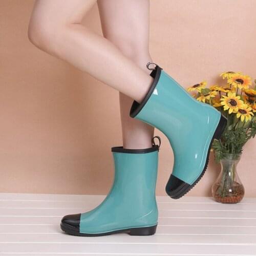 Mid-Calf Rain Boots Fashion Womens Rain Boots Cute Wear-Resistant Non-Slip Thickened Womens Flat Heel Rain Shoes