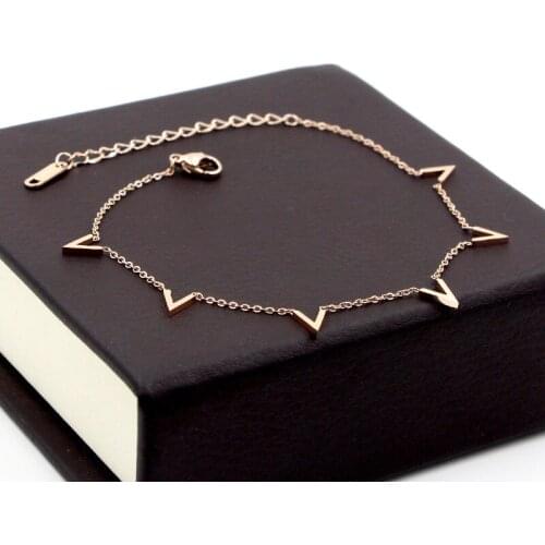 Fashion Jewelry 6 V Letter Rose Gold Anklet Titanium Steel Foot Chain Woman Jewelry Anklet Length 20cm + 5cm