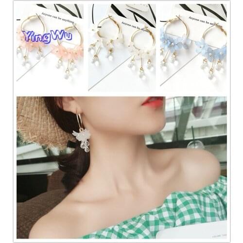 Vintage Vogue Lady Personality Flower Trendy Shape C Long Earrings Fashion Acrylic Petals Earrings for Women Jewelry