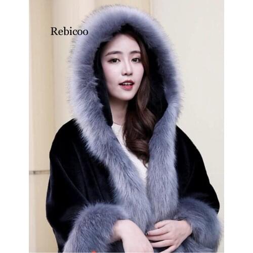 Fashion winter Ladies Solid Color Loose Cape Faux Fur Collar Overcoat Winter Casual Women Woolen Cloak Female Autumn Ponchos