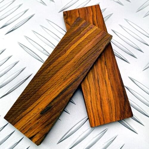 1 Pair DIY Handle Non-slip Patches Material Natural CocoBolo Wood Retusa blanks Scales Slabs For 1911 Grips Models