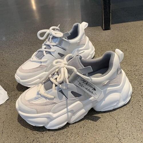 Daddy shoes female 2021 new spring womens shoes big head breathable wild casual shoes thick-soled white sports shoes tide