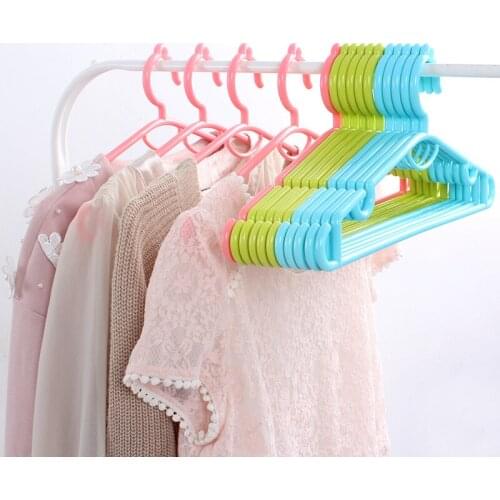 10pcs/lot 40cm Overstretches outdoor racks plastic hangers candy color multifunctional big clothes hanger wardrobe storage