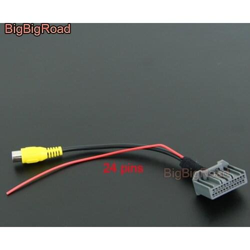 BigBigRoad Car Rear View Parking Camera Video Plug Converter Cable Adapter For Honda Fit 2013 - 2017 / City 2017 Crider / Jade