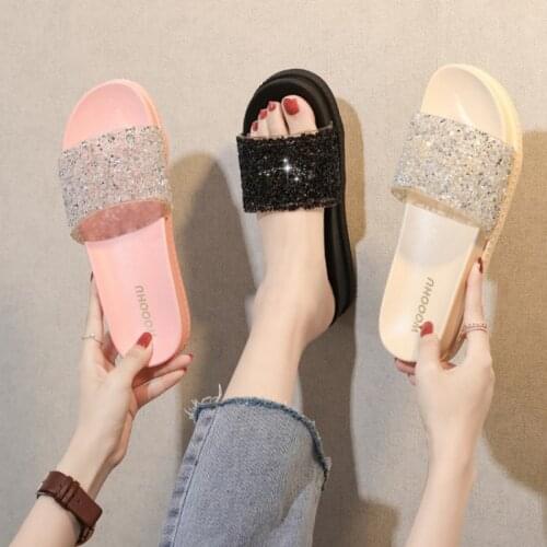 2021 Fashionable Luxury Flip Flops Bling Rhinestone Uppers Flat Slide Sandals For Outdoor Summer Shoes Womens Slippers Mules