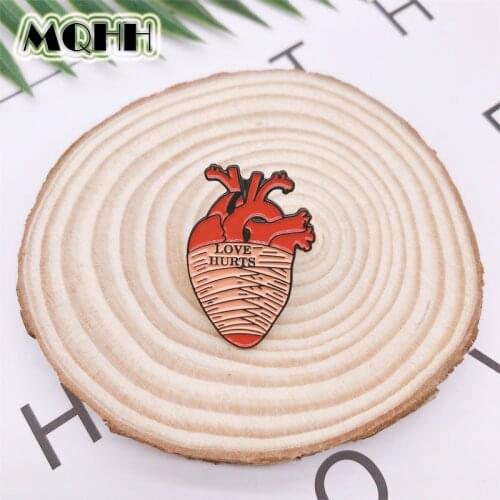 Cartoon creative organ heart enamel brooch red love alloy badge denim clothes bag brooch cute sweet woman jewelry gift For Kid