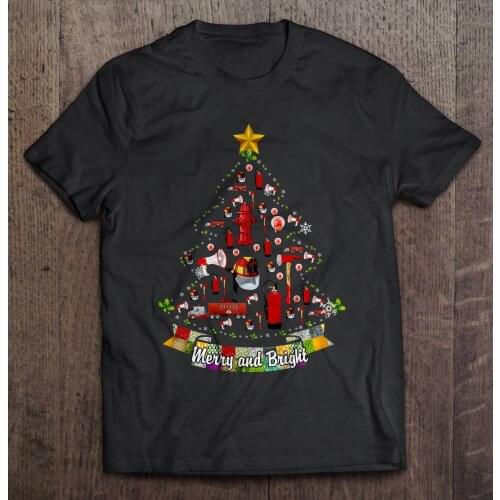 Men Funny T Shirt Fashion tshirt Merry And Bright Firefighter Christmas Tree Women t-shirt