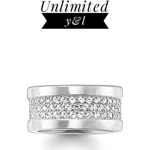 White Cubic Zirconia Rings Fashion Jewelry Accessories for Women and Men Eternity Love Gifts