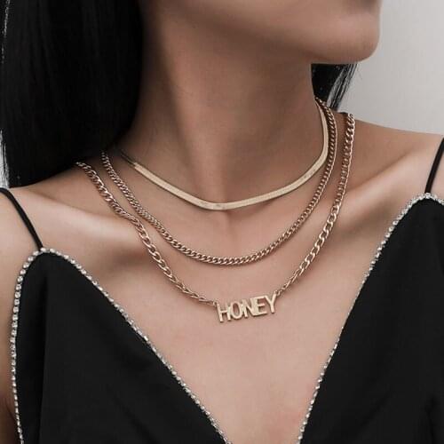 Vintage Multilayer Chains Honey Letters Pendant Necklace for Women Punk Alloy Thick Chains Geometric Clavicle Necklaces Jewelry