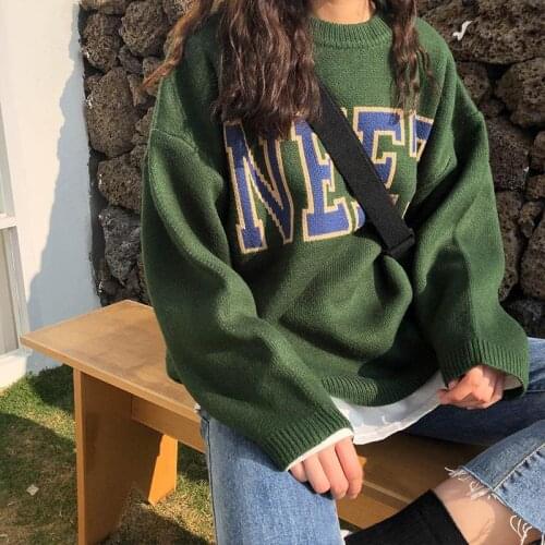 2021 autumn and winter womens new round neck pullover loose retro Korean college style matcha green letter stitching sweater