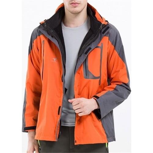 Quality Outdoor Detachable Fleece Liner Hiking Jacket Two-Piece Hooded Waterproof Jacket Autumn And Winter Sports Jacket For Men