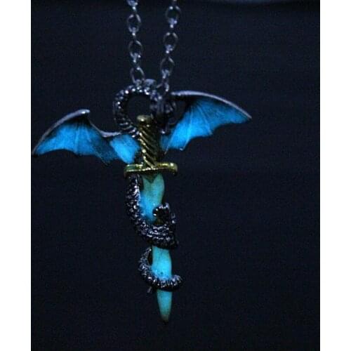 Fashion Necklace Luminous Vintage Dragon Sword Pendant Titanium Steel Pendant Necklace Jewelry Glow in The Dark Link Chain Alloy