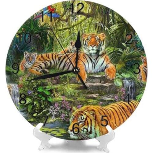 Tigers Round Wall Clocks Numeral Digital Dial Mute No Ticking Slient Battery Operated Kitchen Clocks Kitchen Wall Decor Bedroom