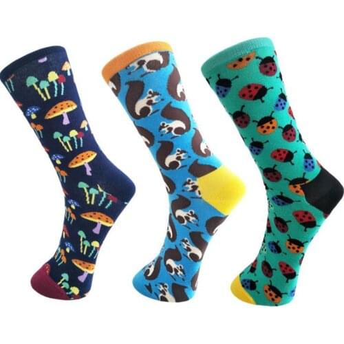Surprise Combed Cotton Cartoon Mushroom Women Crew Socks Cute Happy Animal Squirrel Ladybug Socks Fun Fashion Colorful Sox