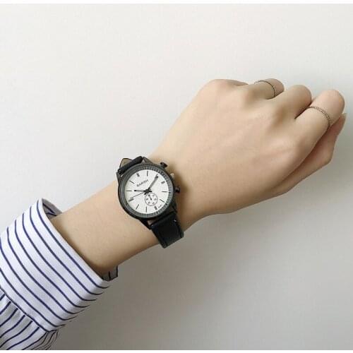 Retro Fashion Casual Women Watches 2019 Black White Female Quartz Wrist Watch Simple Woman Leather Clock Relojes Para Mujer