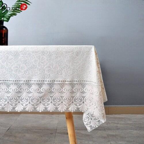 Pa.an Disposable Tablecloths
