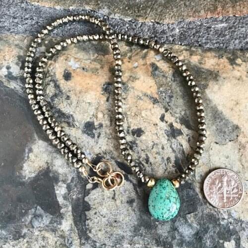 Hand-made Simple Retro Beaded Short Necklace Faceted Crystal Drop-shaped Stone Pendant Jewelry collares para mujer Gift For Men