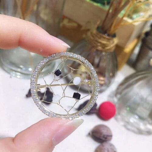 Free Shipping Gold Color Handmade Brooches for Women Round Brooch Pin Vintage Fashion Jewelry Accessories