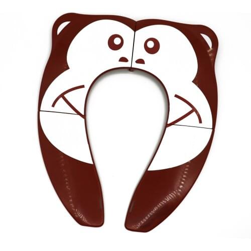 Travel-specific childrens toilet seat is easy to carry and suitable for children of multiple ages