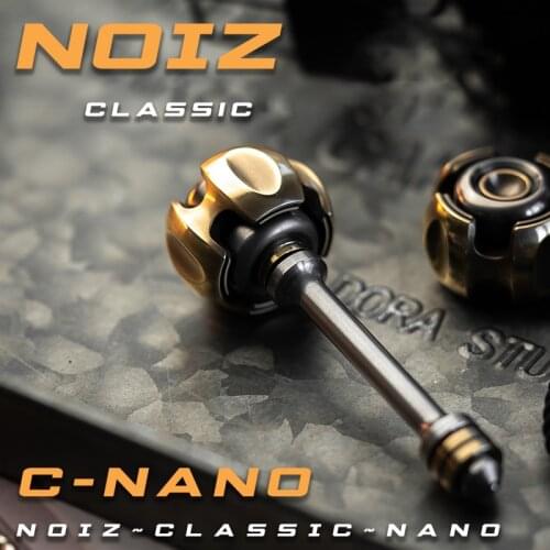 LAUTIE Fingertip Gyro Noise C-NANO EDC Out Of Print Decompression Luminous Toy