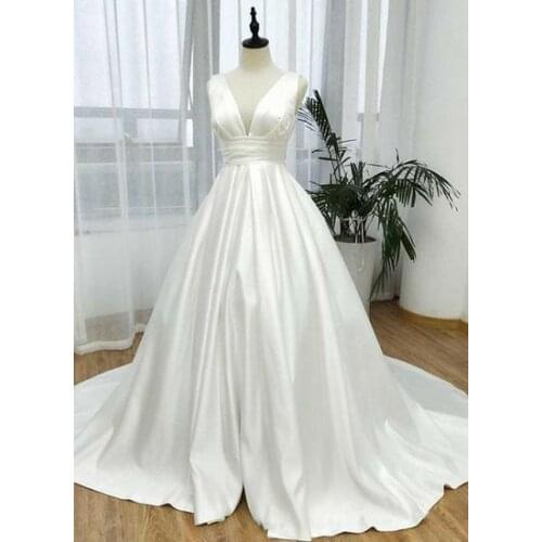 Sexy Custom Made A-Line V-Neck Long Satin Wedding Dresses with Pockets Corset Back Sweep Train Bridal Gowns for Women