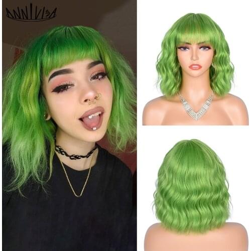 Short Wavy Wig With Bangs African Synthetic Cosplay Lolita Ombre Natural Glueless Pink Brown Green Red Wigs For Women Bob Wigs