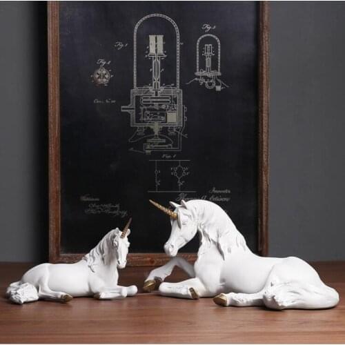 Nordic White Unicorn Horse Resin Ornaments Store Club Hotel Cafe Furnishing Crafts Home Livingroom Desktop Sculpture Decoration