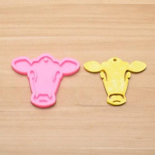 1pcs UV Resin Liquid Silicone Mold Exquisite Cow keychain Charms Resin Molds For DIY Charms Making Jewelry Finding Accessories