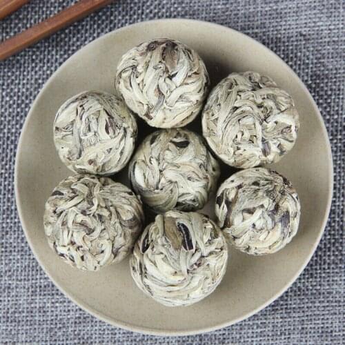2021 Yunnan High Mountain Old Tree White Chinese Tea Handmade Yue Guang Bai Dragon Pearl