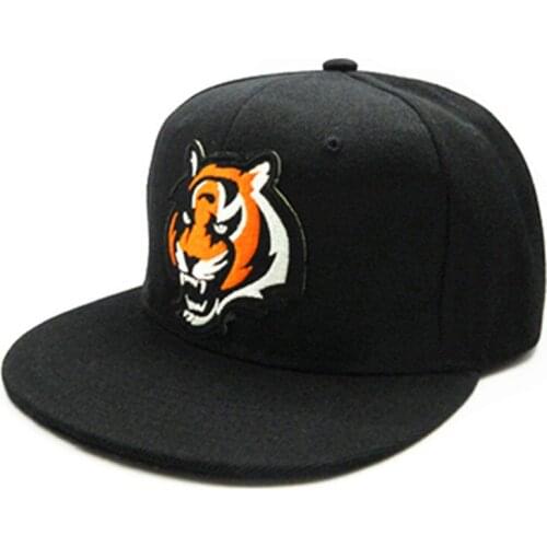 Big Tiger Embroidery Cotton Baseball Cap Hip-hop Cap Adjustable Snapback Hats for Men and Women 159