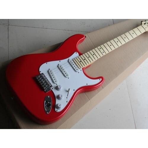 Customized red electric guitar, maple fingerboard, white shield, SSS pickup, can be customized as required, free delivery