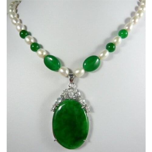 Fancy design Beautiful white pearl & green Jade & Jade pendant Necklace
