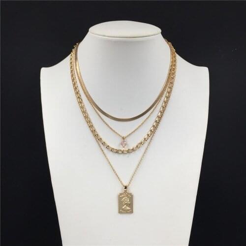 Elegant Gorgeous Women Jewelry Gold Color Plating Pinky Stone with Queen Pendant Layered Necklace For Female Party Decoration