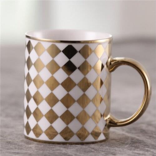 Creative Irregular Ceramic Coffee Cup with Gold Handle Handmade Pottery Tea Cup Travel Kitchen Tableware Nordic Home Coffee Cup