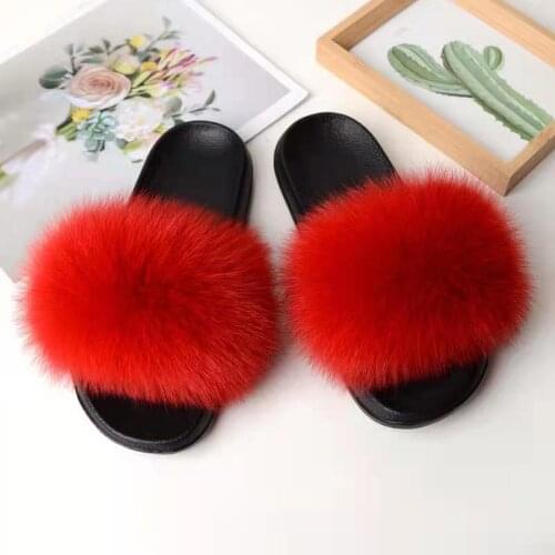 Women Fluffy Fox Fur Slides Summer Lovely Fluffy Fur Slippers Shoes Luxury Brand Raccoon Fur Flat Sandals Plush Flip Flops Hot