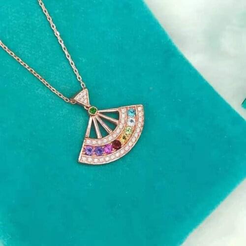 Exquisite Fan Shaped Pendant Necklace New Fashion Rose Gold Jewelry Inlay Colorful Zircon Womens Engagement Valentines Gift