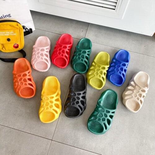 Soft Sole Slide Massage Womens Slippers Water Proof Couples Air-permeable Non Slip Sandals Hard-wearing Home Leisure Men Shoes