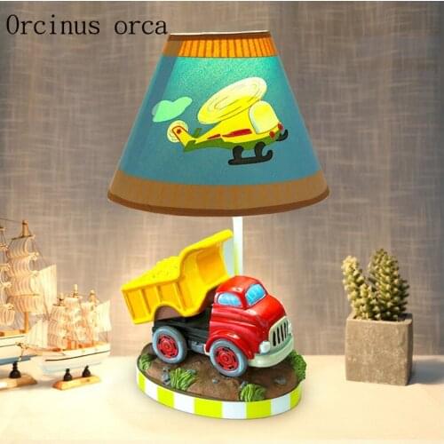 Cartoon creative car table lamp boy bedroom childrens room lamp modern simple manual resin table lamp free shipping
